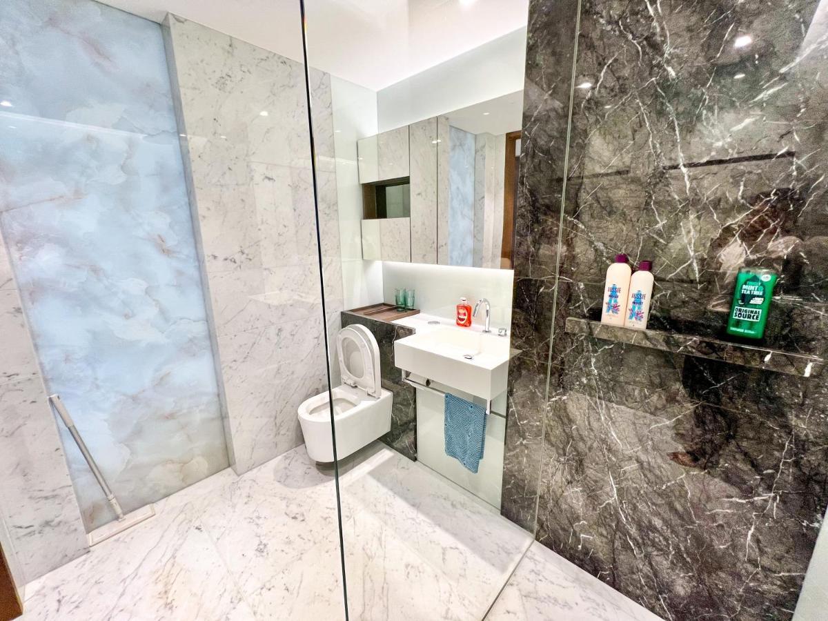 Deluxe Entire Studio Next To London Eye & Trafalgar Square Londres Exterior foto