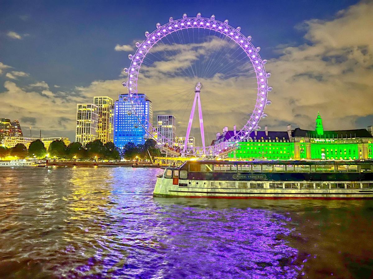 Deluxe Entire Studio Next To London Eye & Trafalgar Square Londres Exterior foto