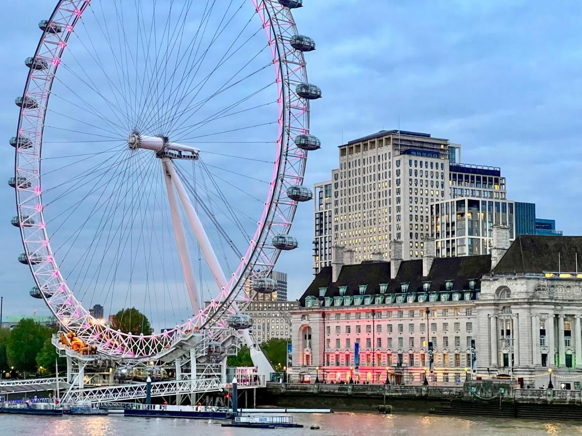 Deluxe Entire Studio Next To London Eye & Trafalgar Square Londres Exterior foto
